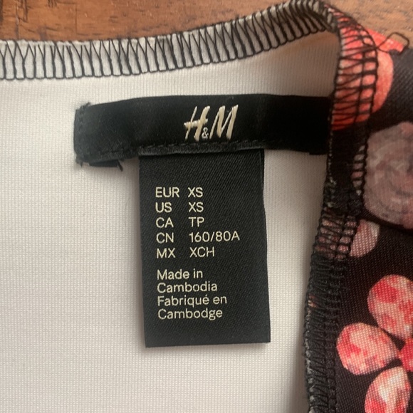 Jewel/Floral Patterned A-Line Dress - Picture 3 of 7